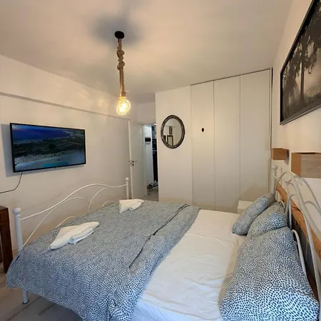 Sunny Escape, Protaras, Cyprus 普罗塔拉斯