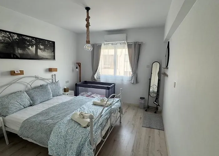 Sunny Escape, Protaras, Cyprus 普罗塔拉斯