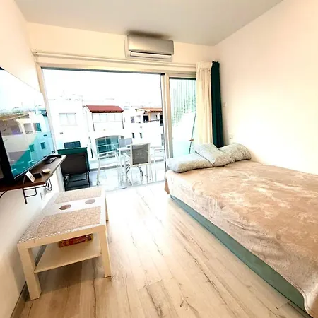 Sunny Escape, Protaras, Cyprus Apartment *